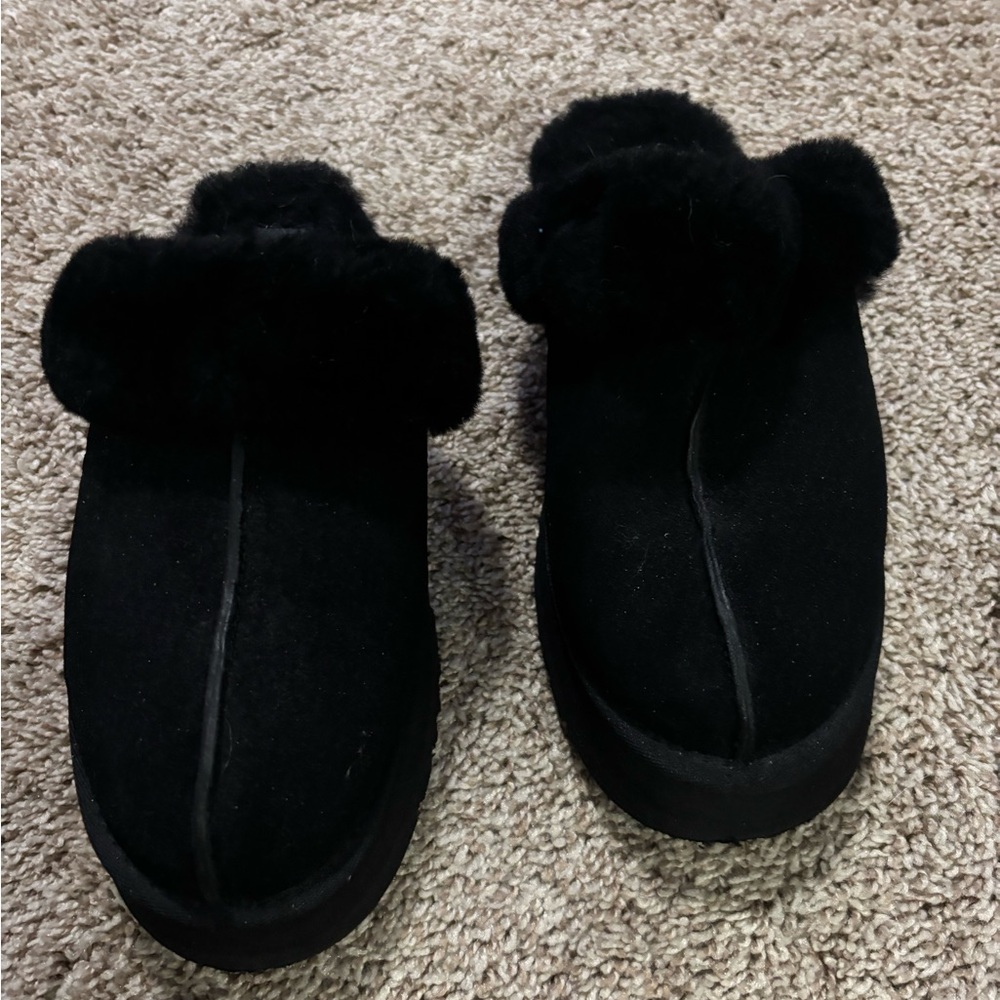 Ugg slippers
